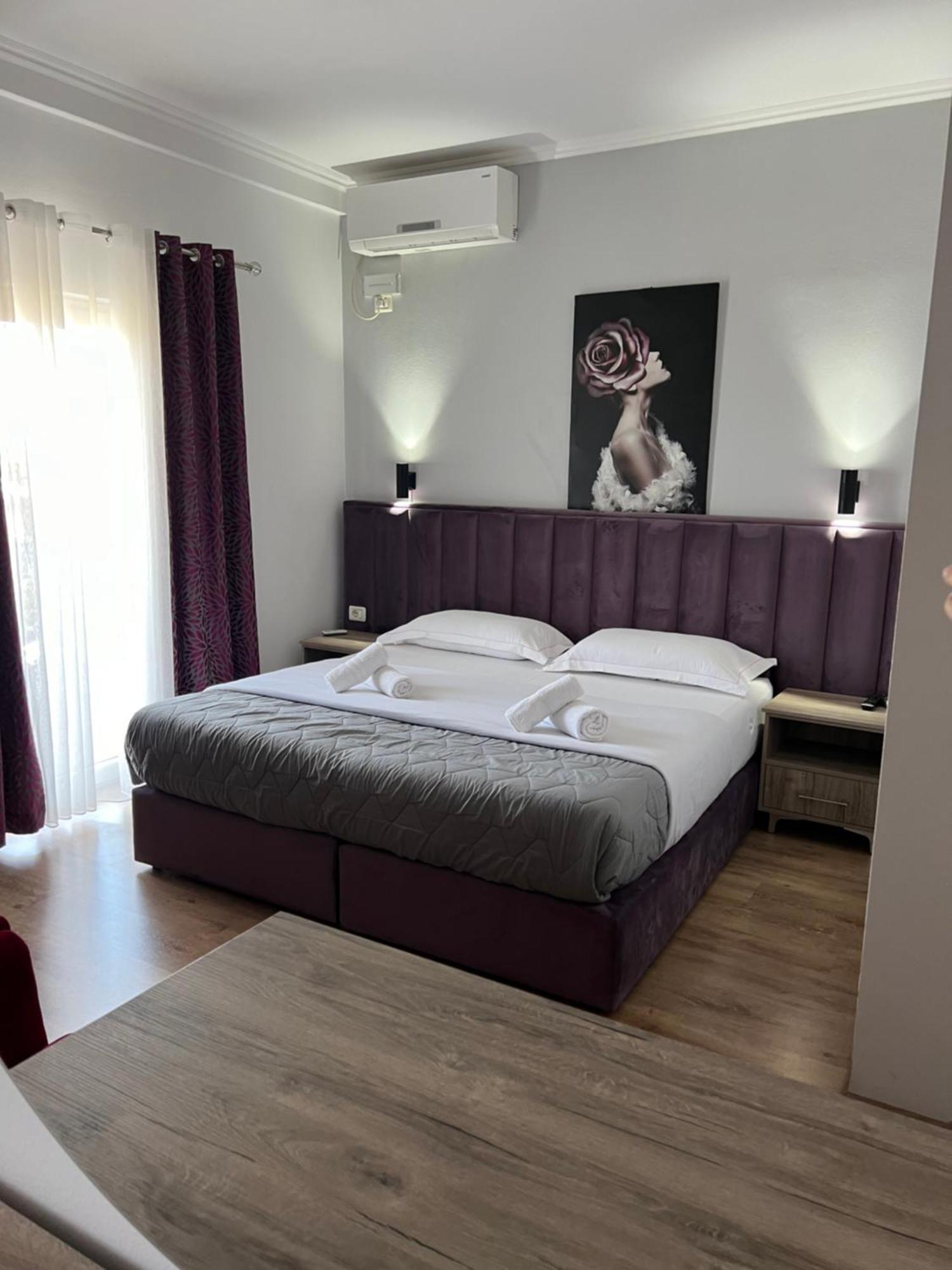 Hotel Floga Shkoder Ngoại thất bức ảnh